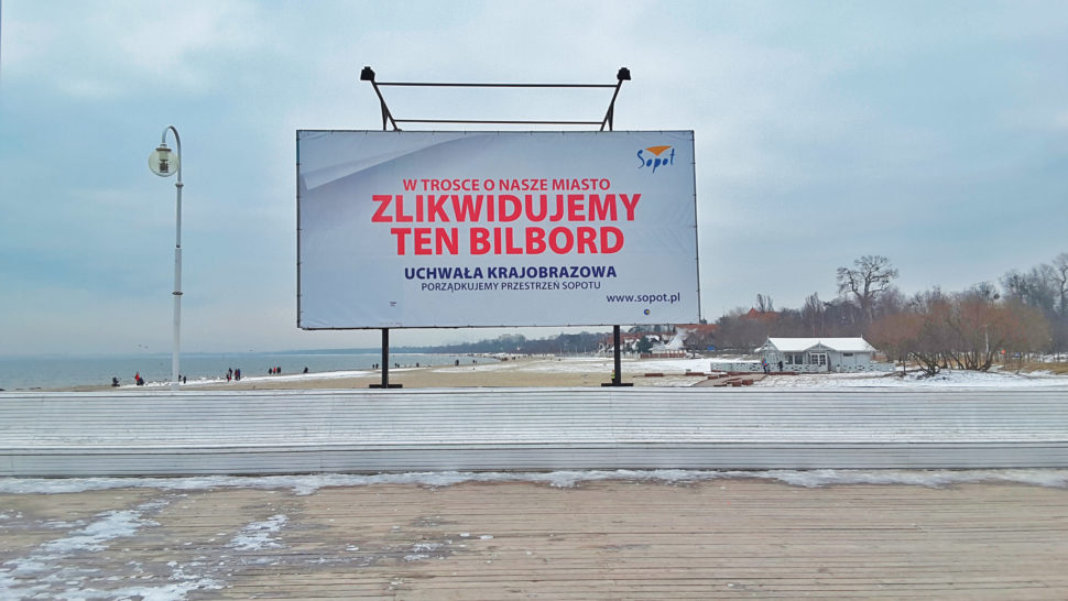 Plaża w Sopocie oraz słuszna inicjatywa estetyczna